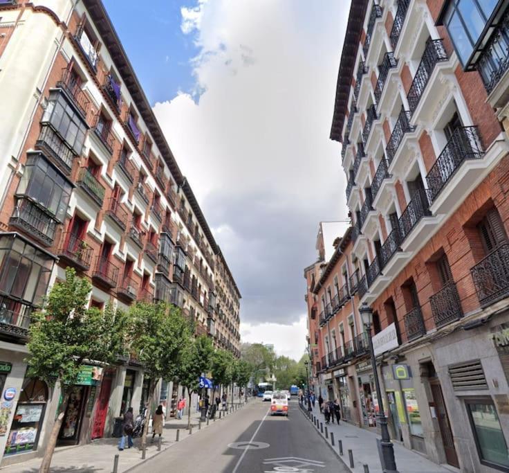 Moderno Apartamento En Pleno Centro Madrid Dış mekan fotoğraf