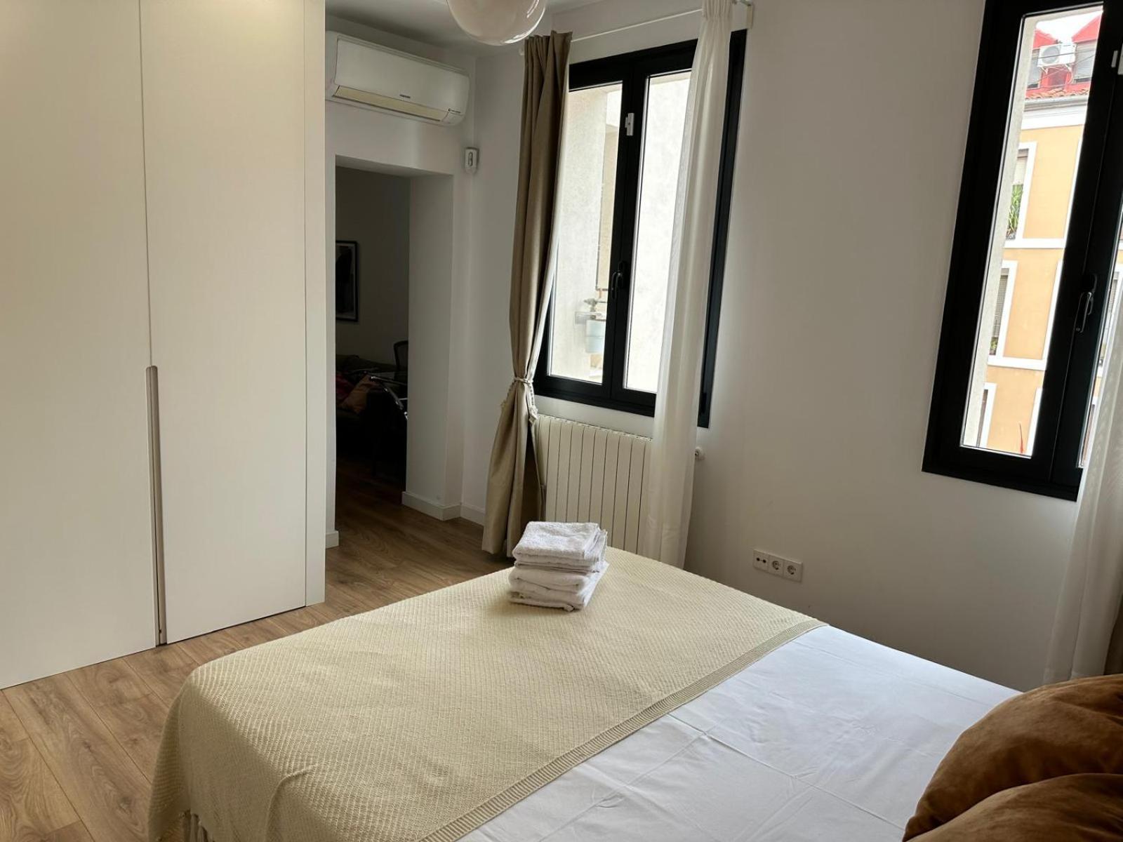 Moderno Apartamento En Pleno Centro Madrid Dış mekan fotoğraf