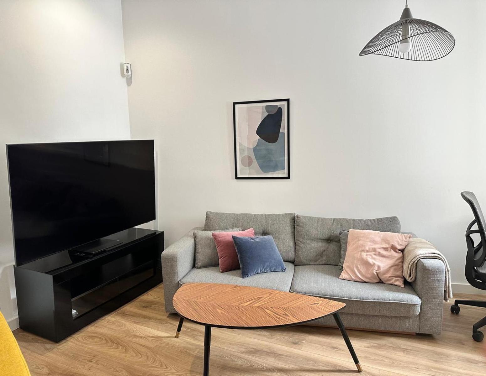 Moderno Apartamento En Pleno Centro Madrid Dış mekan fotoğraf